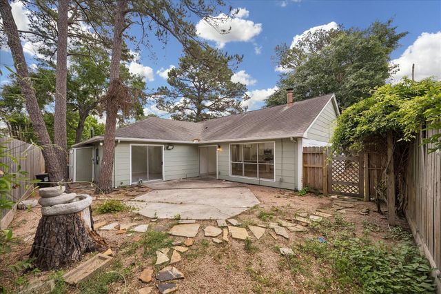 9214 N Grandview Park Drive, Spring, TX 77379