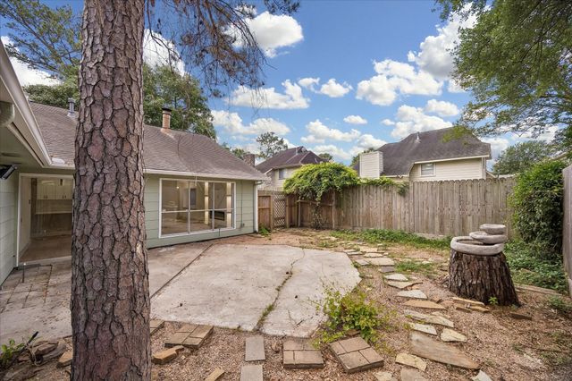 9214 N Grandview Park Drive, Spring, TX 77379