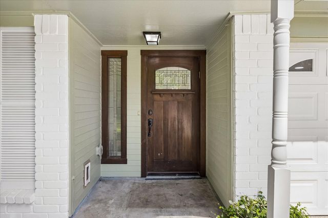 9214 N Grandview Park Drive, Spring, TX 77379