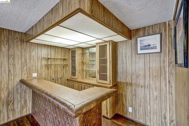 29385 Providence Way, Hayward, CA 94544