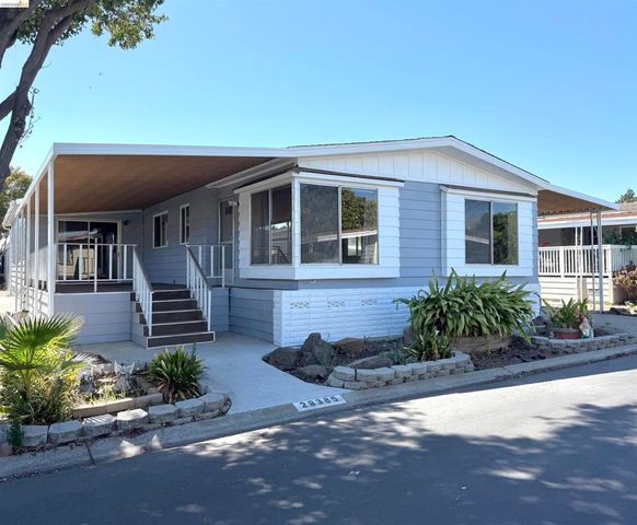 29385 Providence Way, Hayward, CA 94544