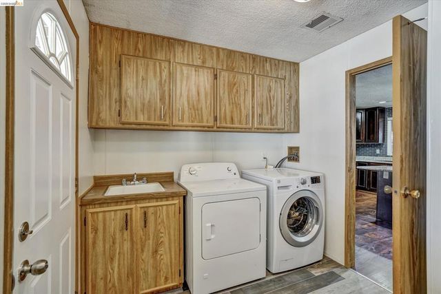 29385 Providence Way, Hayward, CA 94544