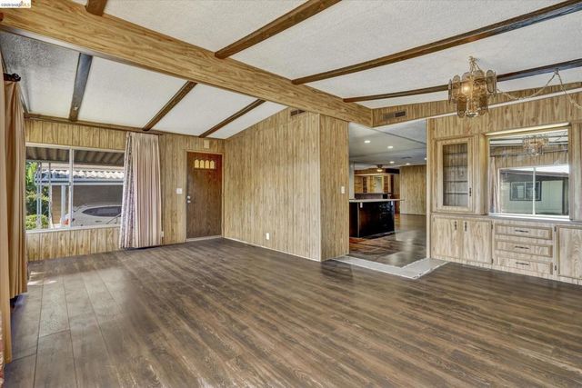 29385 Providence Way, Hayward, CA 94544