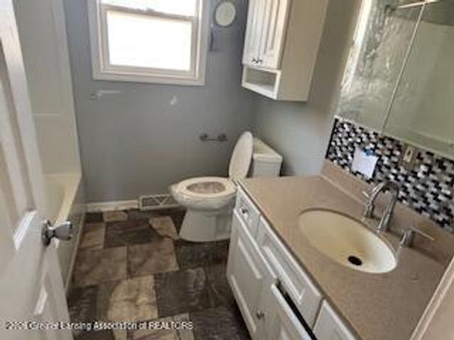 11186 Jerryson Drive, Grand Ledge, MI 48837