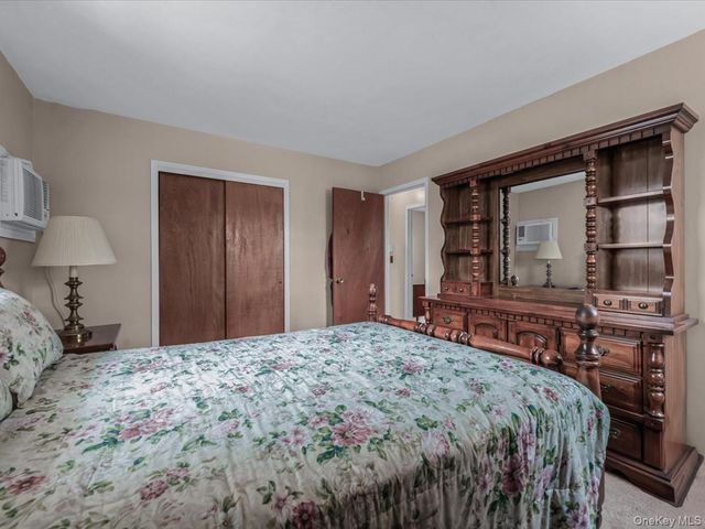 715 McCall Avenue, West Islip, NY 11795