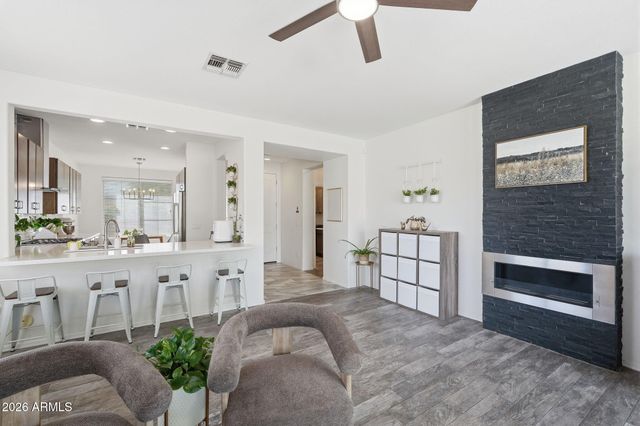 40205 N Faith Lane, Anthem, AZ 85086