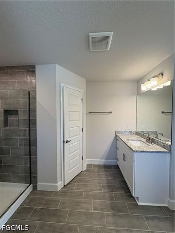 2745 NW 4th TER, Cape Coral, FL 33993