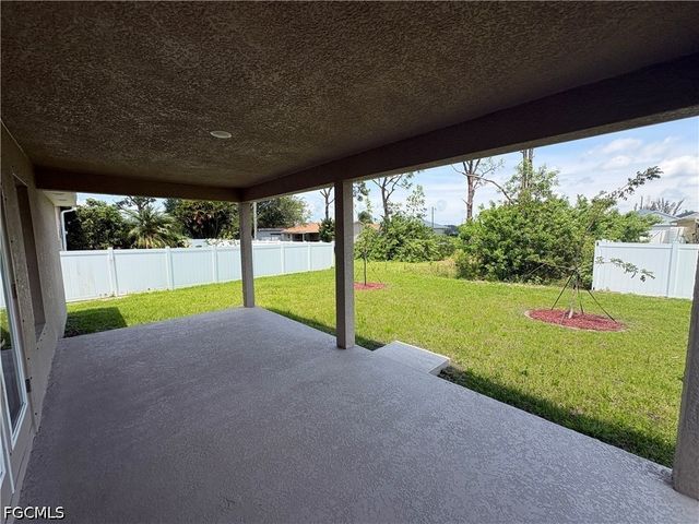 2745 NW 4th TER, Cape Coral, FL 33993