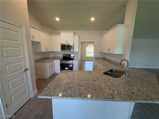 2745 NW 4th TER, Cape Coral, FL 33993