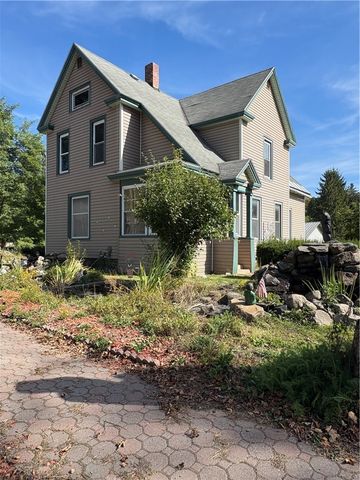 53 South Street, Edmeston, NY 13335