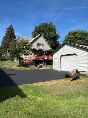 53 South Street, Edmeston, NY 13335