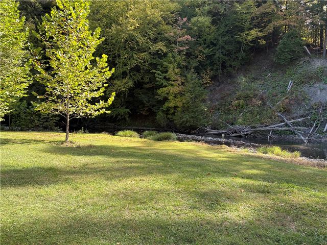 53 South Street, Edmeston, NY 13335