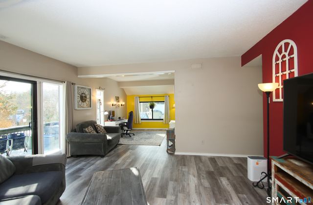 315 Heritage Village B, Southbury, CT 06488