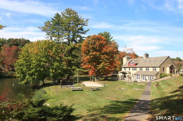 315 Heritage Village B, Southbury, CT 06488