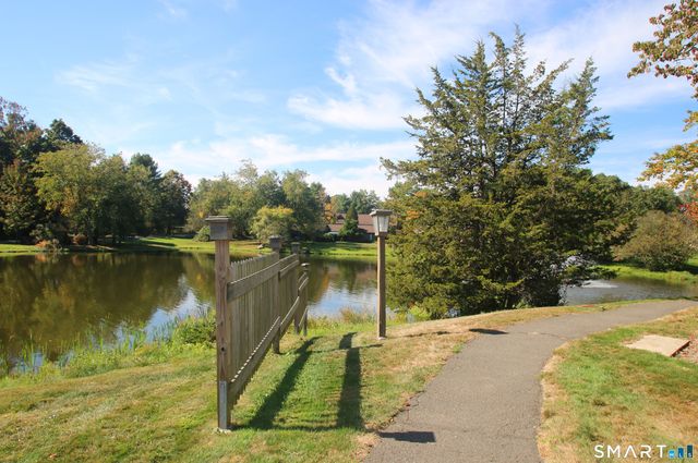 315 Heritage Village B, Southbury, CT 06488