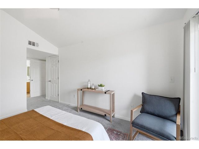 1010 Opal St 204, Broomfield, CO 80020