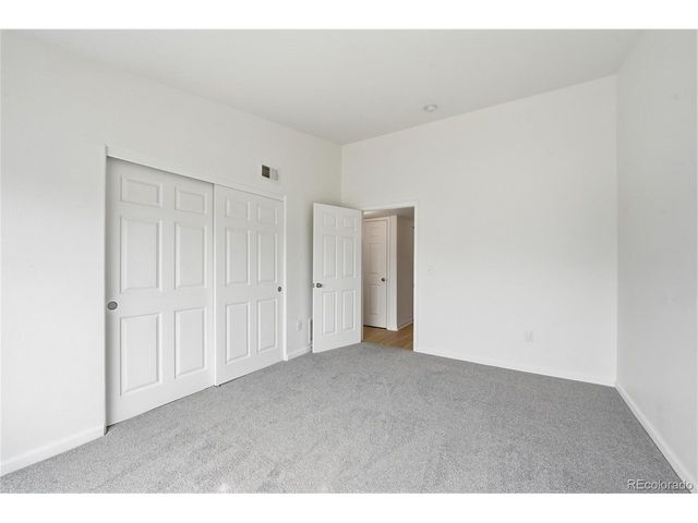 1010 Opal St 204, Broomfield, CO 80020
