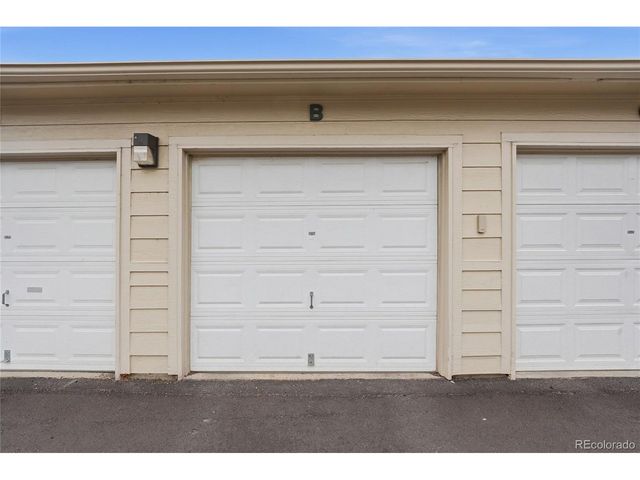 1010 Opal St 204, Broomfield, CO 80020