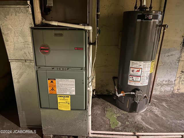 2620 E MCCARTY STREET, Jefferson City, MO 65101