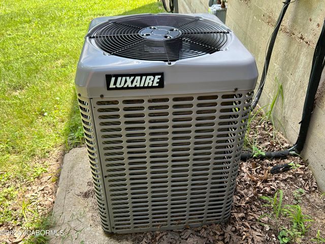 2620 E MCCARTY STREET, Jefferson City, MO 65101