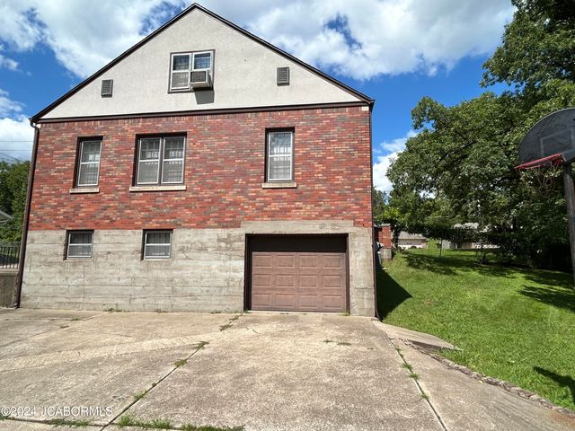 2620 E MCCARTY STREET, Jefferson City, MO 65101