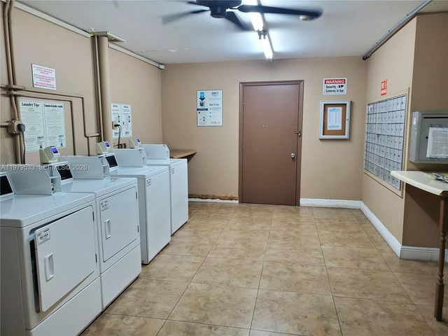 800 SW 131st Ave 106F, Pembroke Pines, FL 33027