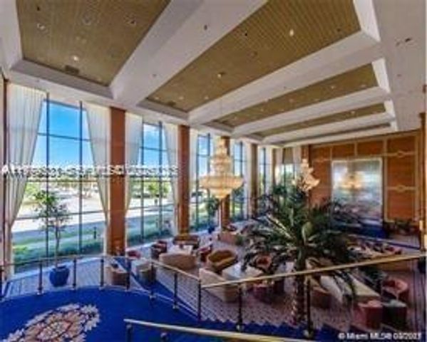 800 SW 131st Ave 106F, Pembroke Pines, FL 33027