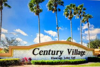 800 SW 131st Ave 106F, Pembroke Pines, FL 33027