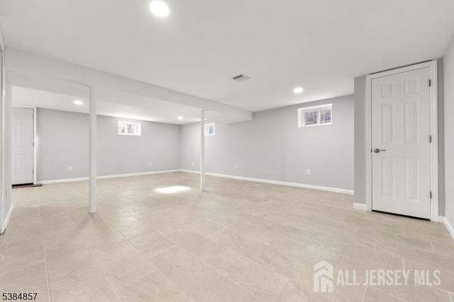 147 Wedgewood Avenue, Woodbridge Proper, NJ 07095