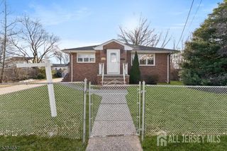 147 Wedgewood Avenue, Woodbridge Proper, NJ 07095