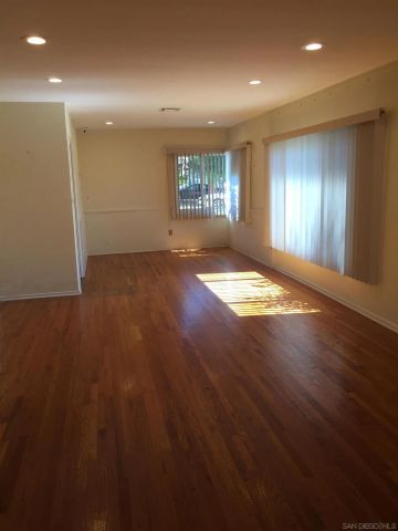 5104 63Rd, San Diego, CA 92115