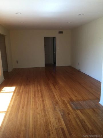 5104 63Rd, San Diego, CA 92115