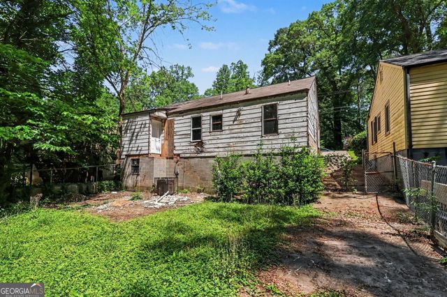 1676 S Olympian Way SW, Atlanta, GA 30310