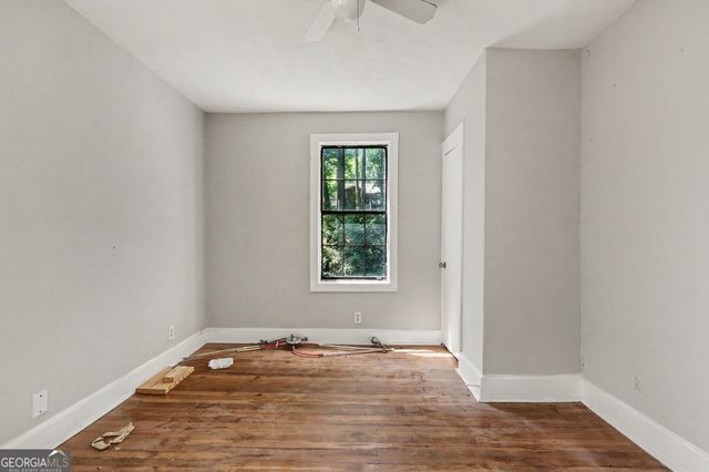 1676 S Olympian Way SW, Atlanta, GA 30310