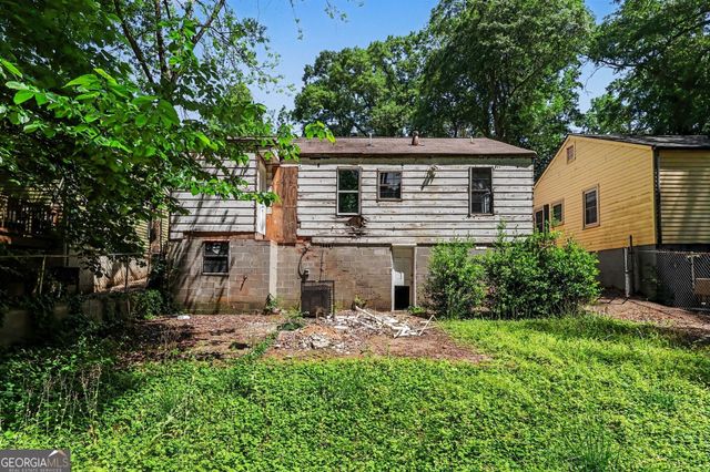 1676 S Olympian Way SW, Atlanta, GA 30310