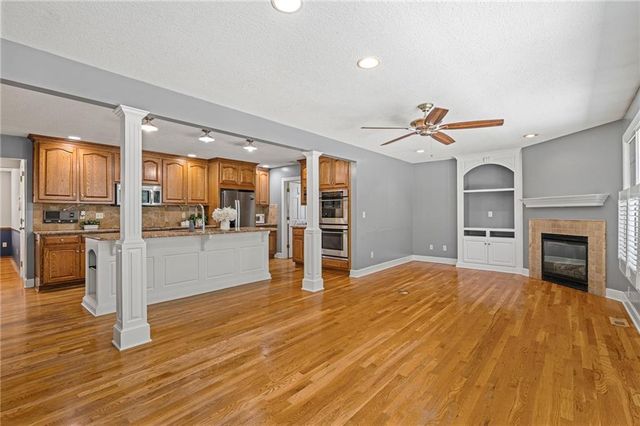 8408 W 115th Street, Overland Park, KS 66210