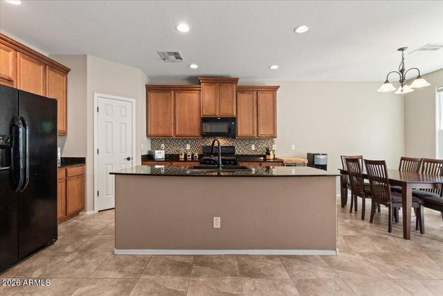 3451 E AMBER Lane, Gilbert, AZ 85296