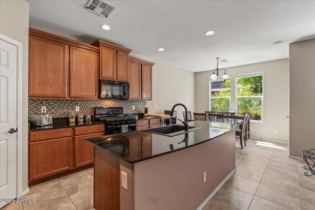 3451 E AMBER Lane, Gilbert, AZ 85296