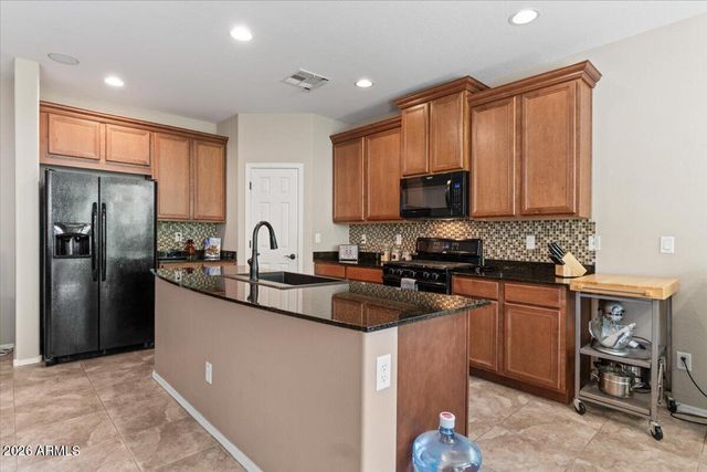 3451 E AMBER Lane, Gilbert, AZ 85296