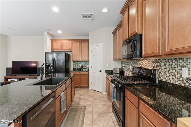 3451 E AMBER Lane, Gilbert, AZ 85296