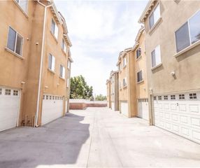 12368 Osborne 4, Pacoima, CA 91331
