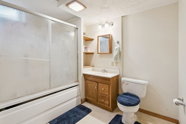 3222 Tower Court, Clinton, IA 52732