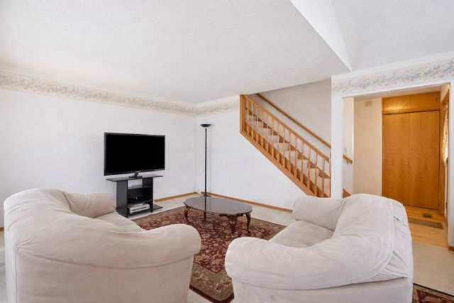 3222 Tower Court, Clinton, IA 52732