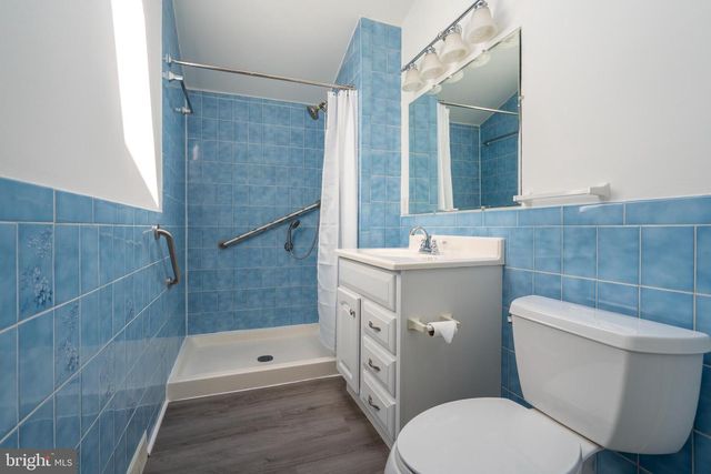 23 MAPLE AVE, Hatboro, PA 19040