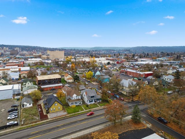 1027 W Maxwell Ave, Spokane, WA 99201