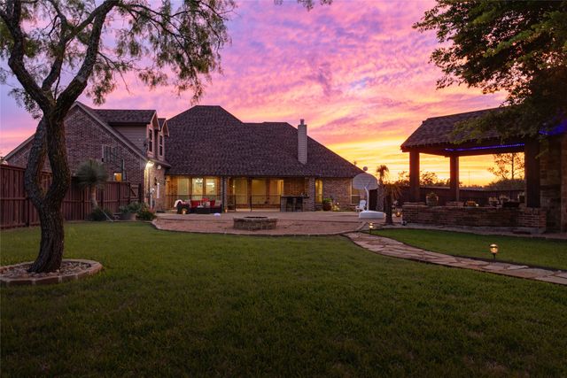 3031 Hillview Drive, Royse City, TX 75189