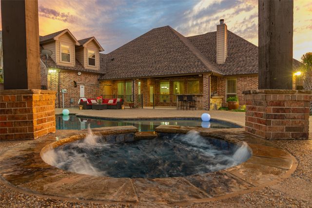 3031 Hillview Drive, Royse City, TX 75189