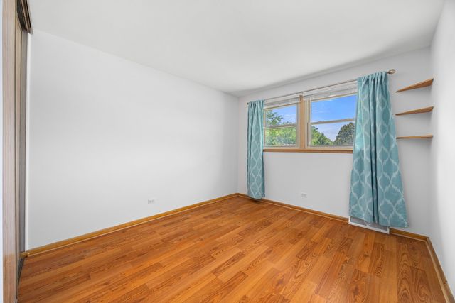 1410 W Jo Ann Lane, Addison, IL 60101