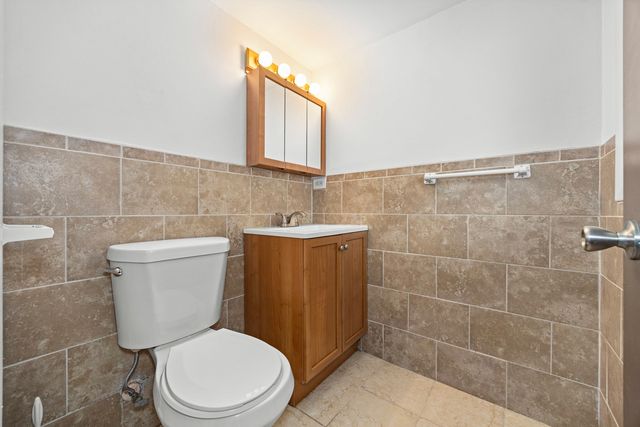 1410 W Jo Ann Lane, Addison, IL 60101