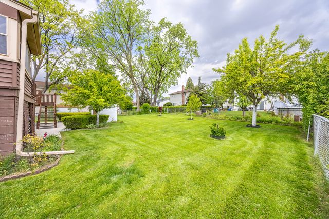 1410 W Jo Ann Lane, Addison, IL 60101